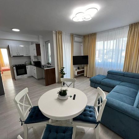 Cozy Accommodation Central City - Iasi Ngoại thất bức ảnh