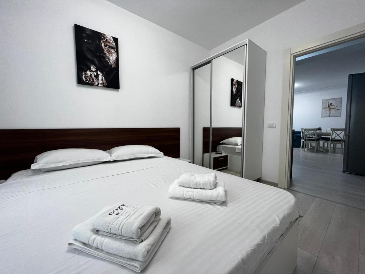 Cozy Accommodation Central City - Iasi Ngoại thất bức ảnh