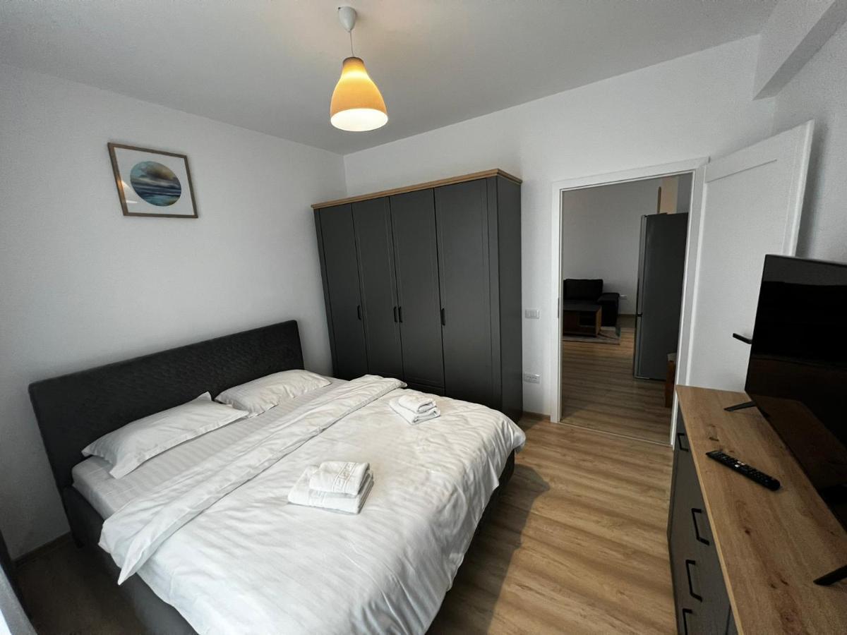 Cozy Accommodation Central City - Iasi Ngoại thất bức ảnh